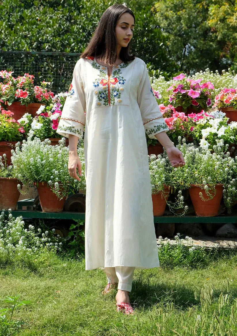 Off White Embroidered Cotton Kurta And Pant Set