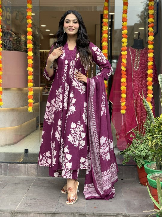Women Cotton Wine Kurta Pant And Dupatta Set