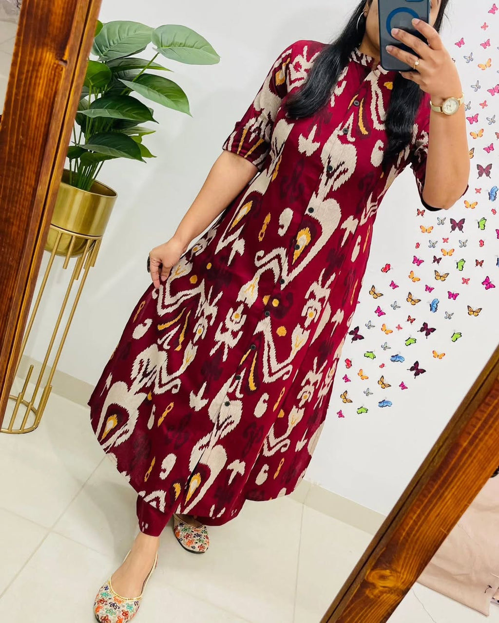 Elegant Maroon Ikat Print Kurta Set
