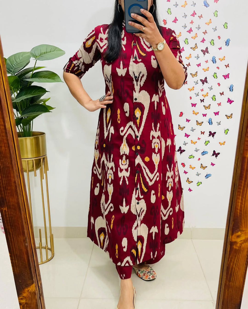 Elegant Maroon Ikat Print Kurta Set